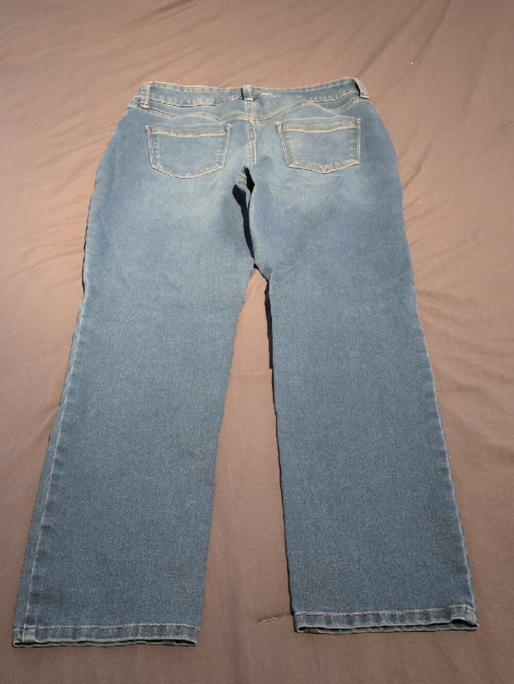 Bandolino Amy Light Blue Jeans NWOT - Picture 9 of 10